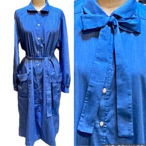VINTAGE bow tie snap front house hostess dress midi pockets‎ round collar